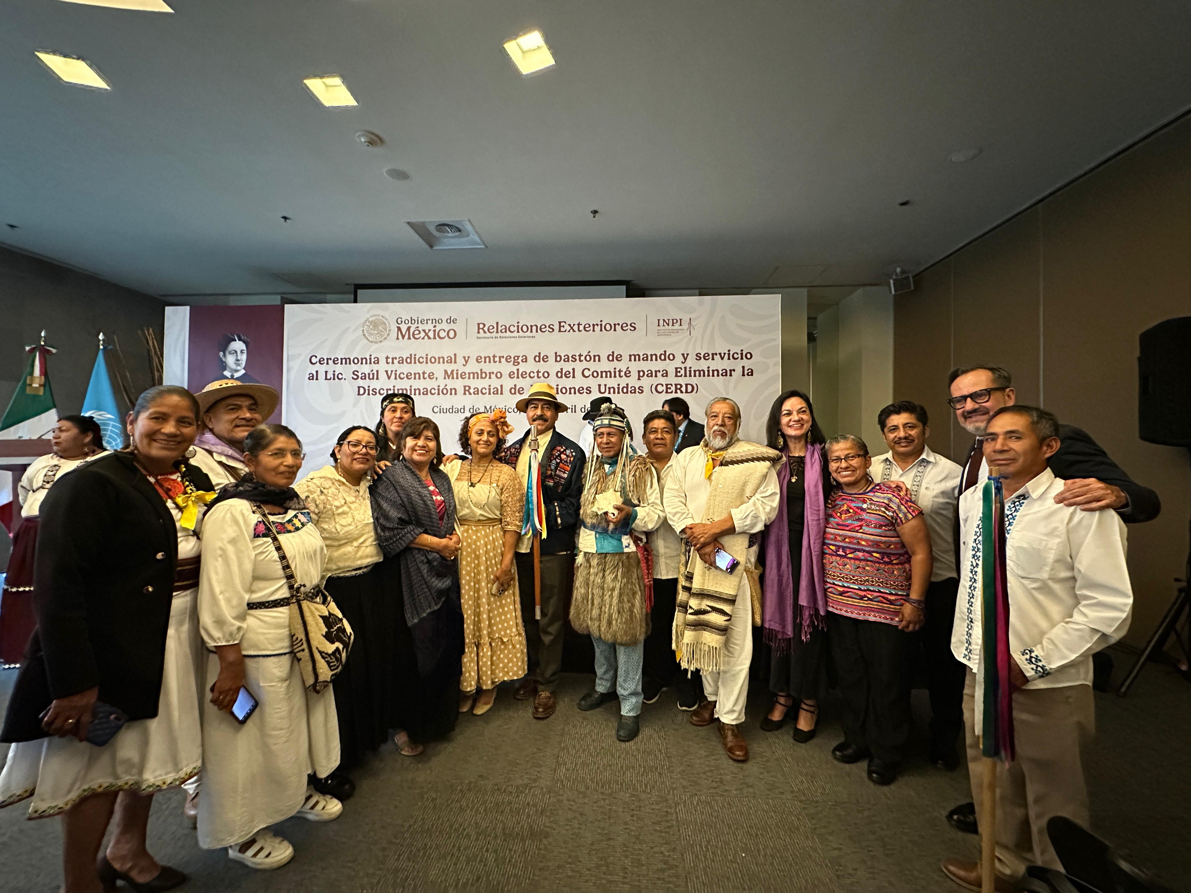 Foto panorámica de asistentes a la ceremonia CERD en la SRE